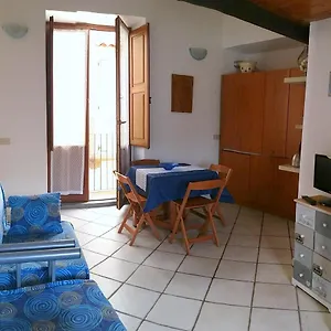  Apartment Casa Zu Peppino